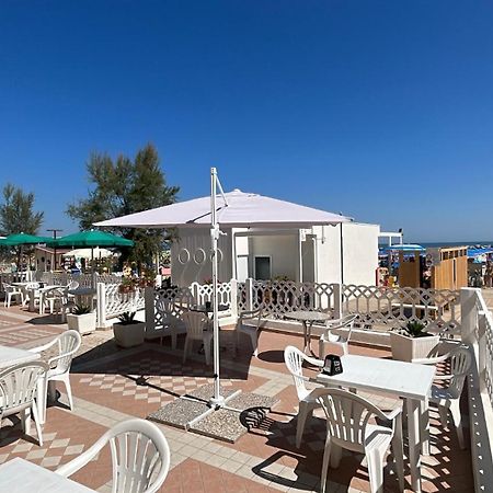 Hotel Bartolini Bellaria-Igea Marina Exterior foto