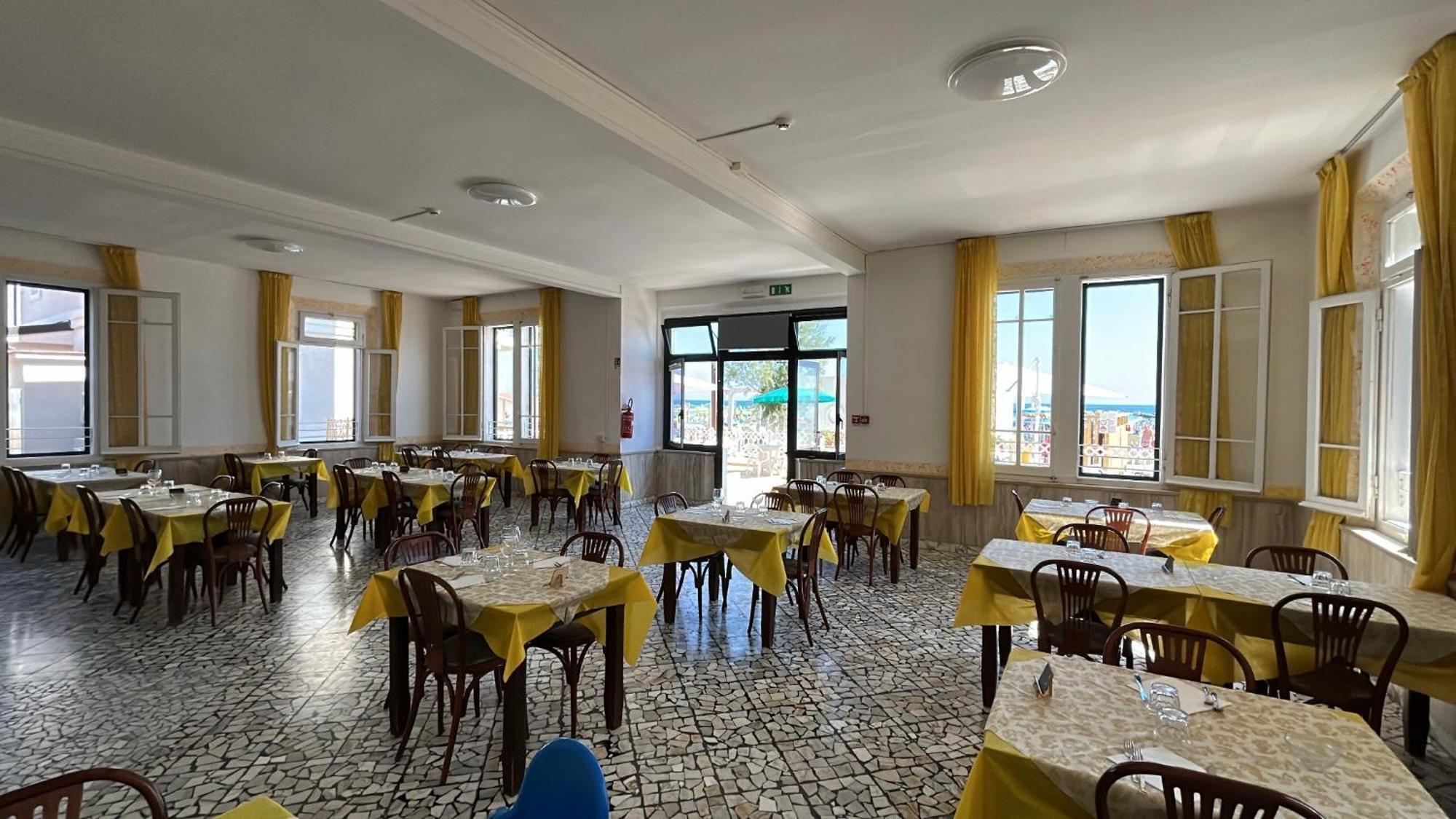Hotel Bartolini Bellaria-Igea Marina Exterior foto