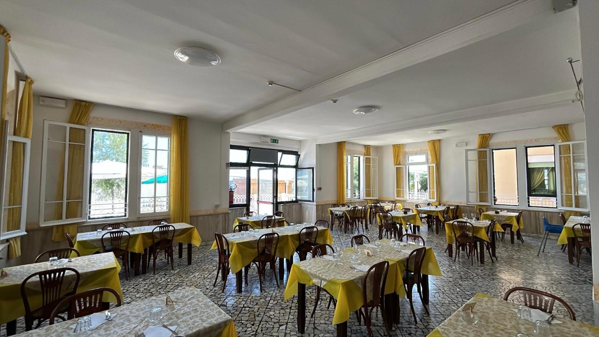 Hotel Bartolini Bellaria-Igea Marina Exterior foto